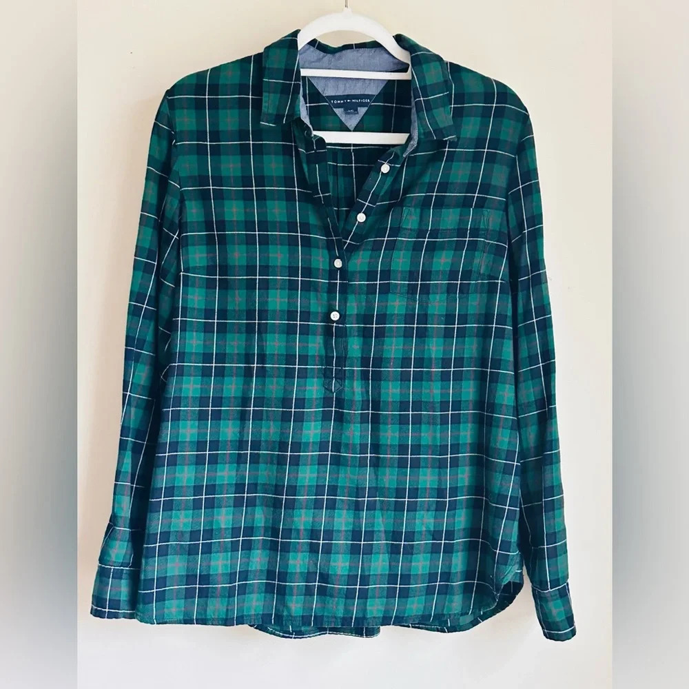 Tommy Hilfiger Plaid Button-Down Shirt - Size L